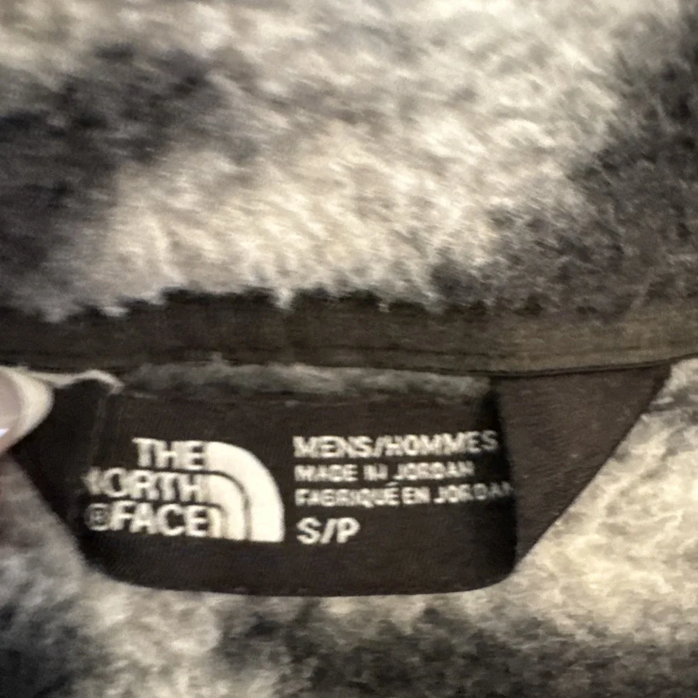 The North Face Fleece 1/4 Zip Jacket Men's Small Gray/Black Aztec‎